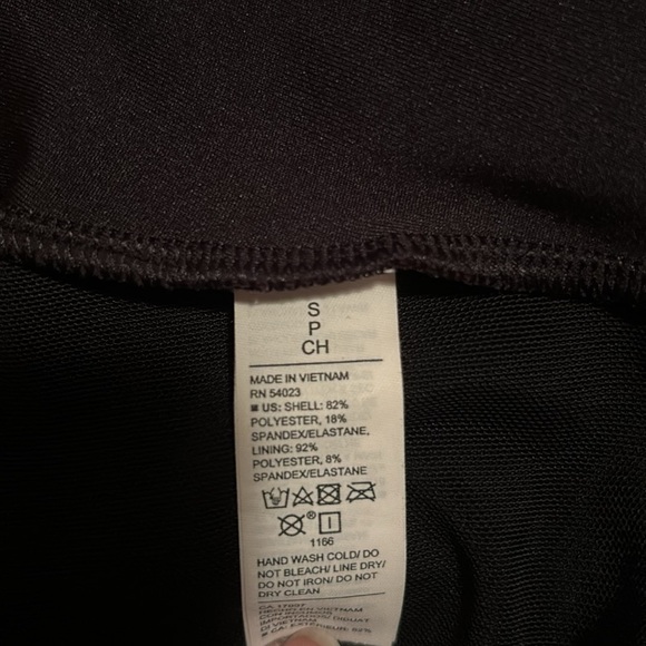 Old Navy Swim Bathing Suit One Piece Black Size Small - Picture 4 of 4